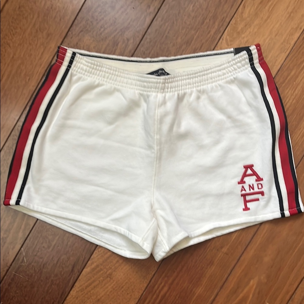 NWT Abercrombie Logo Shorts